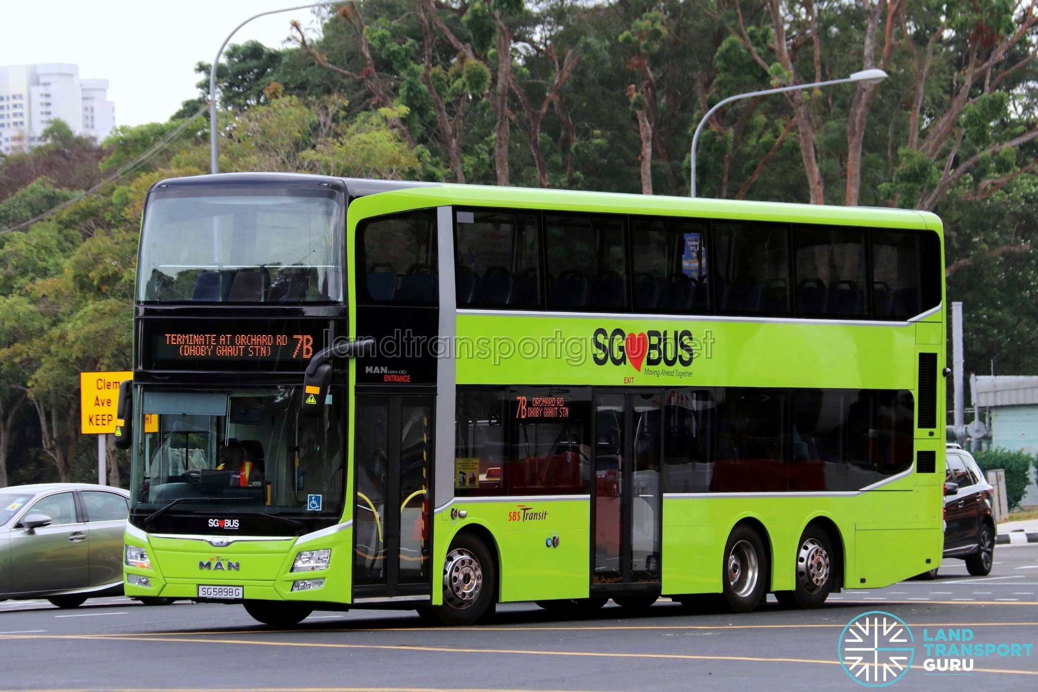 The Importance of Public Bus Transportation in Urban Cities