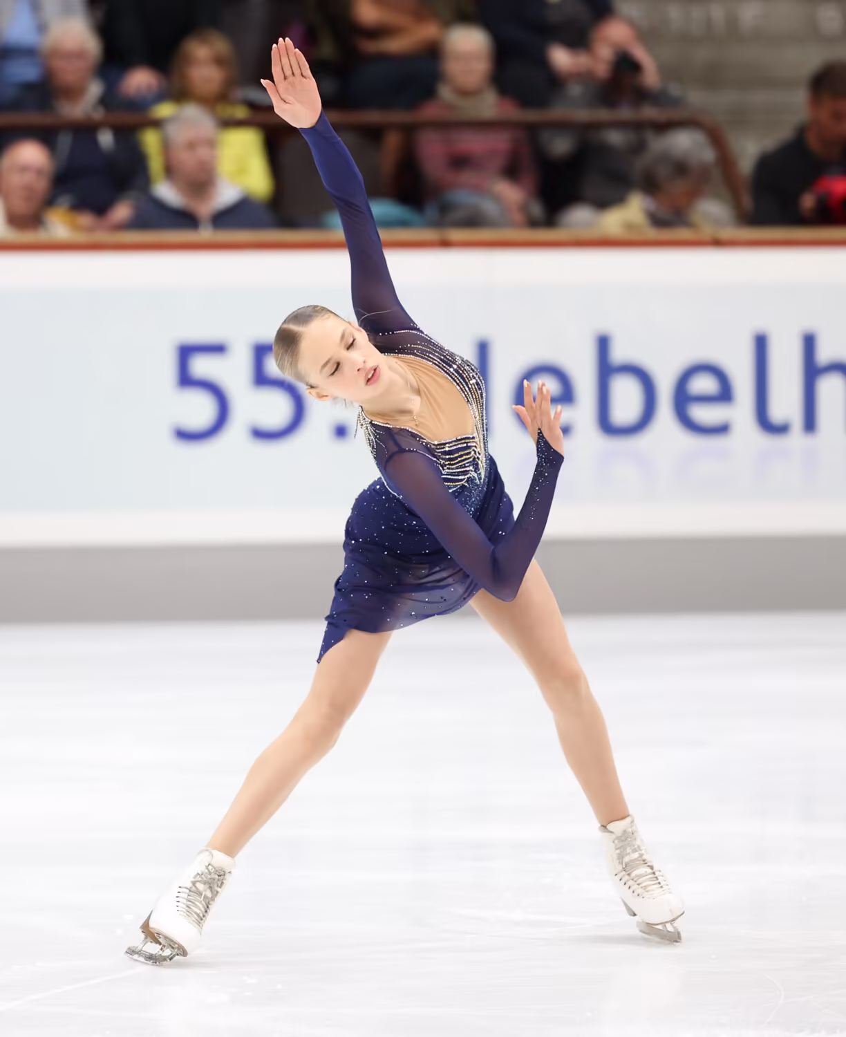 Kimmy Repond: A Rising Star in the Music Scene