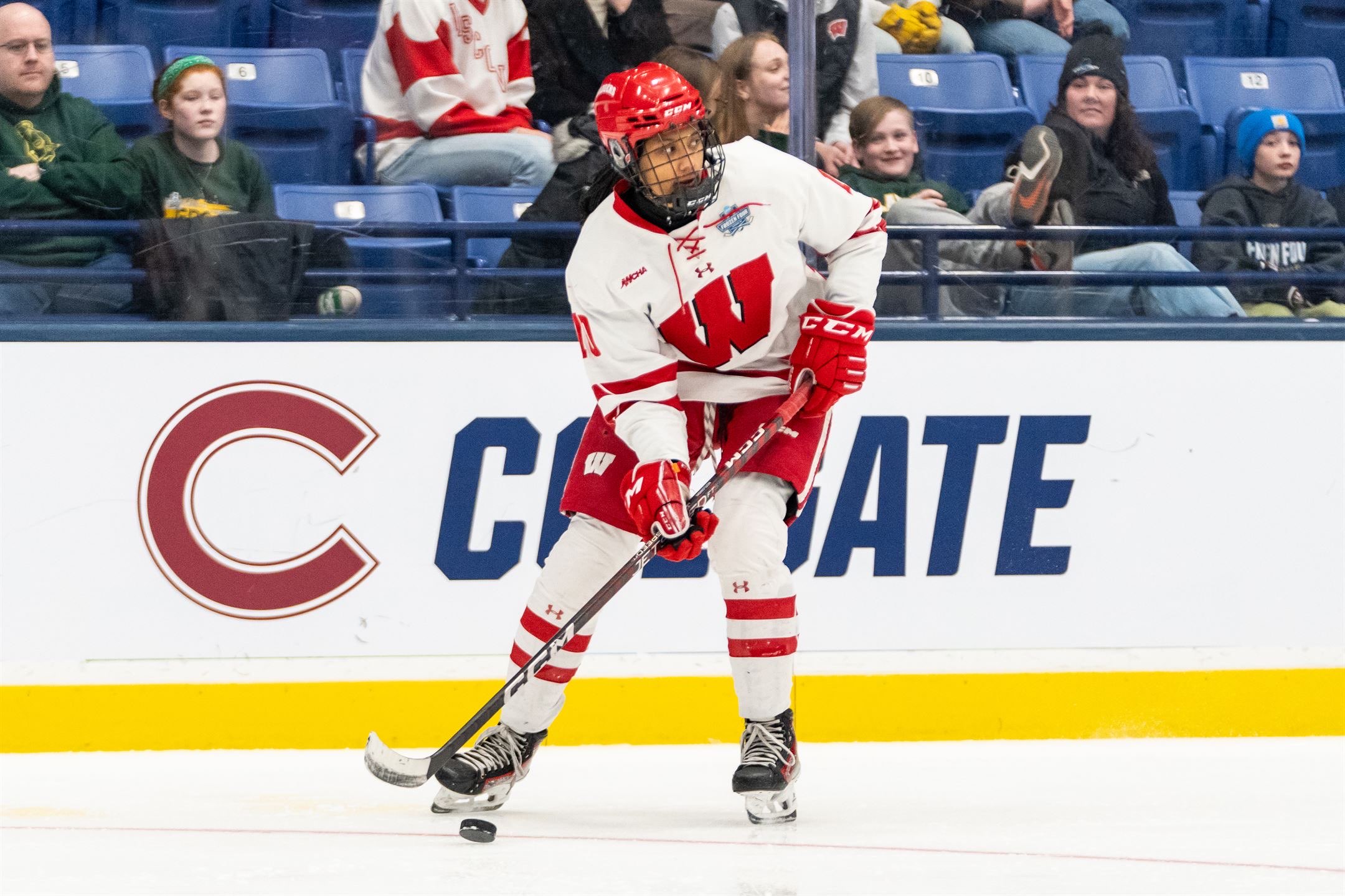 Laila Edwards: A Glimpse into the Life of a Rising Artist