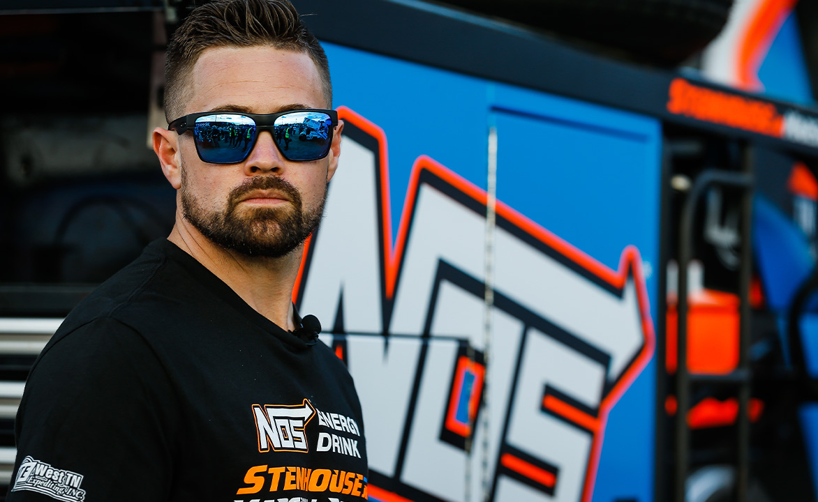 Ricky Stenhouse Jr.: Rising Star in NASCAR