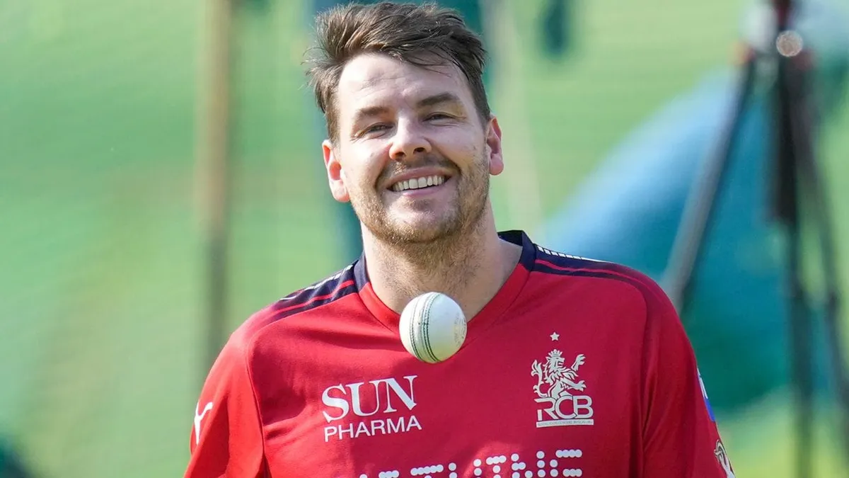 अभिनन्दन सिंह: Abhinandan Singh Makes His IPL Debut as RCB Faces SRH