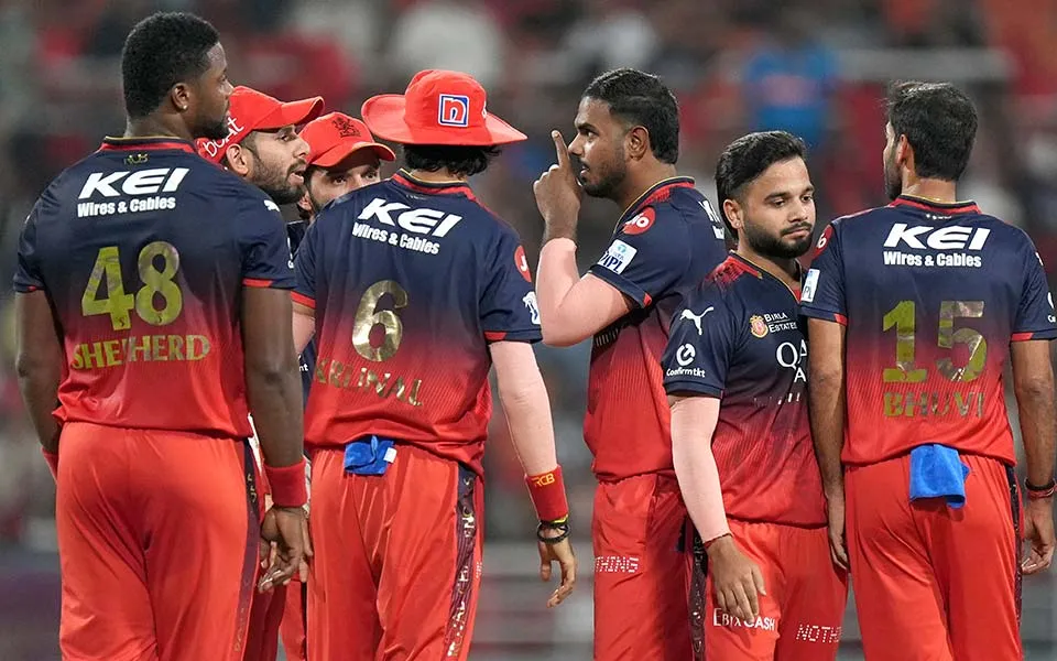 Dream11: Royal Challengers Bengaluru and Sunrisers Hyderabad Gear Up for Thrilling Clash