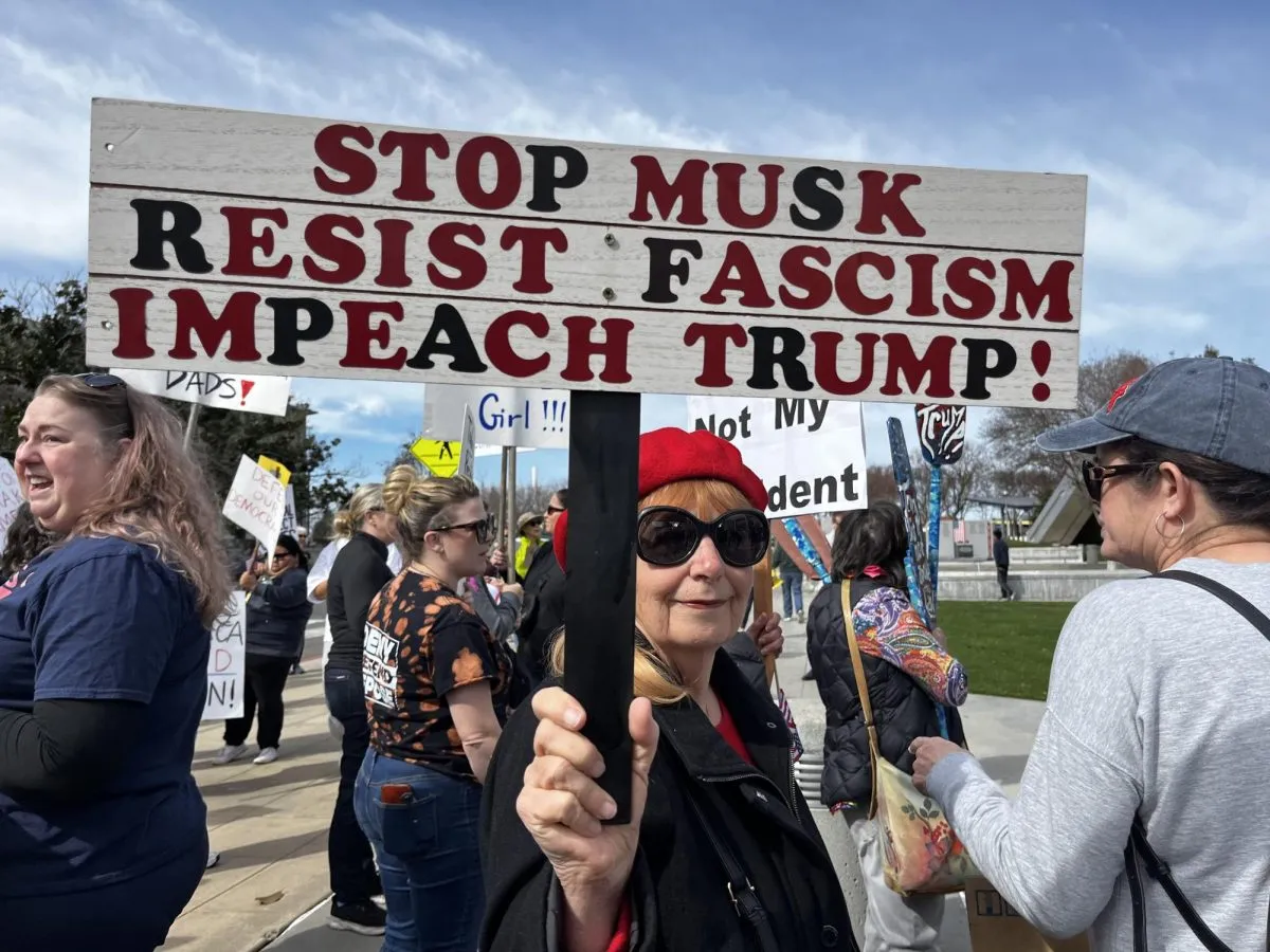 No Kings Protest: Nationwide Demonstrations Against Trump Policies